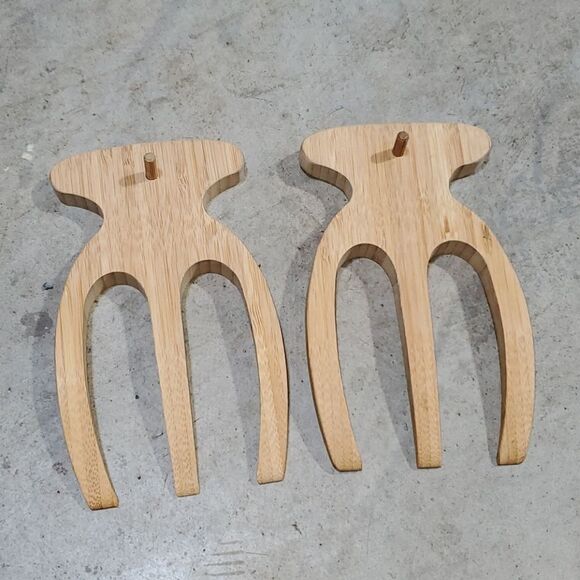 EUC Island Bamboo Salad Forks - Picture 3 of 3